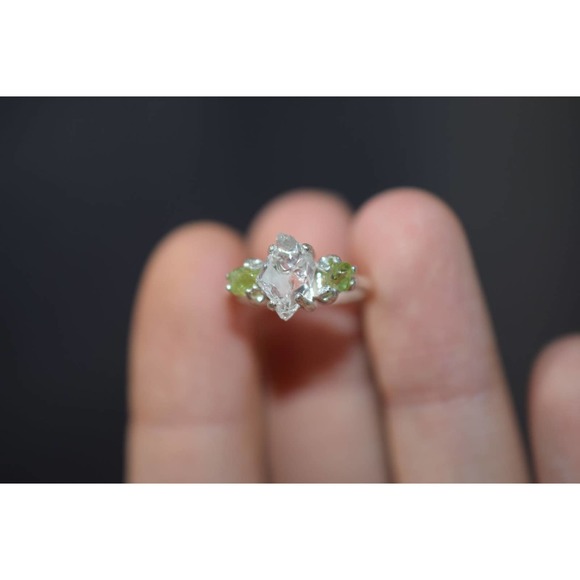 Peridot Ring Herkimer Rustic dainty unique alternative simple boho natur… - Picture 7 of 8
